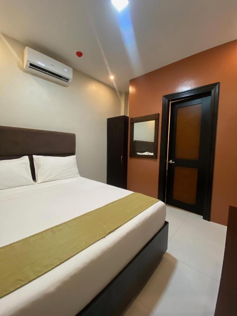 Eight Breeze Hotell Baclayon Eksteriør bilde