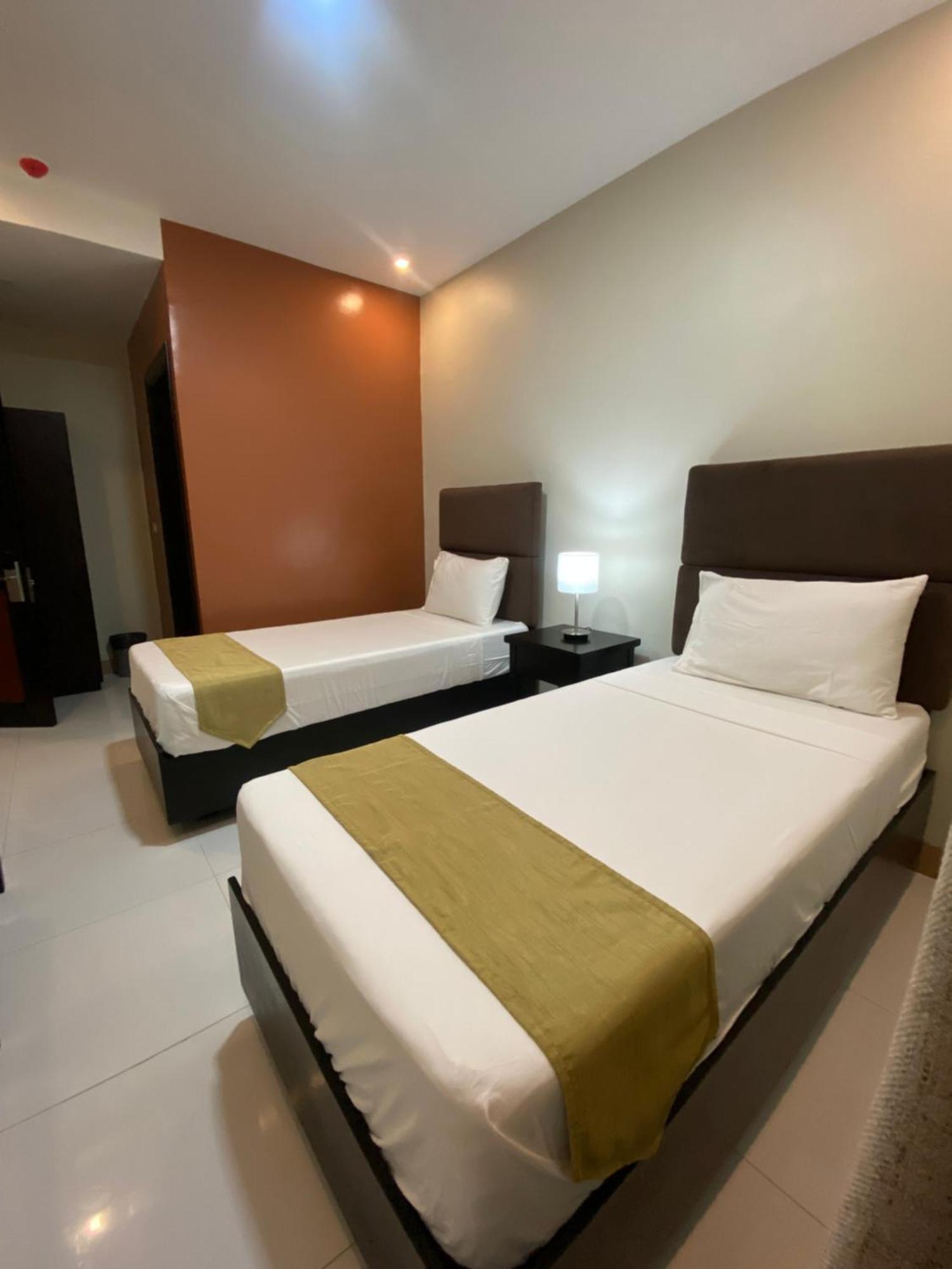 Eight Breeze Hotell Baclayon Eksteriør bilde